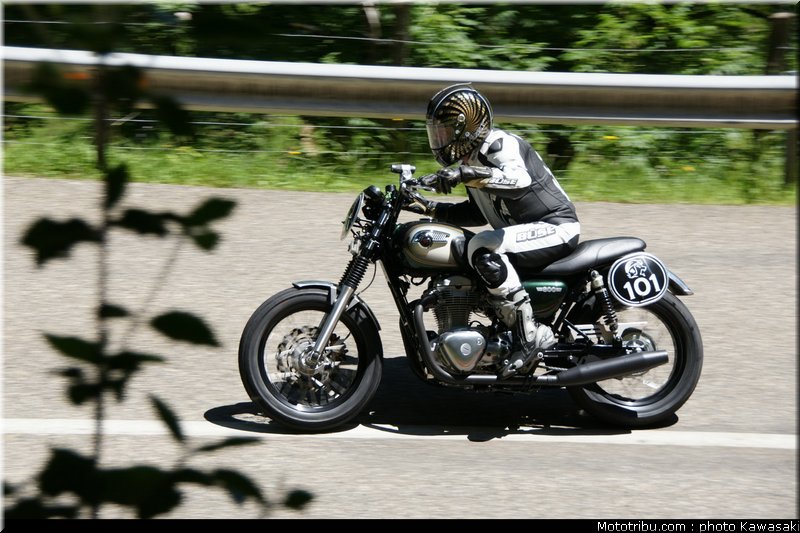 kawasaki_coupe_w800_gentlemen_2011_063