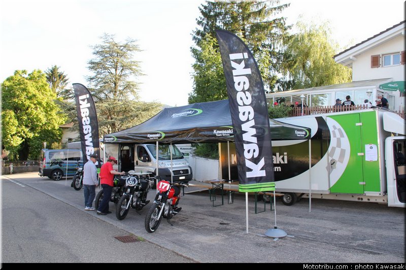 kawasaki_coupe_w800_gentlemen_2011_066