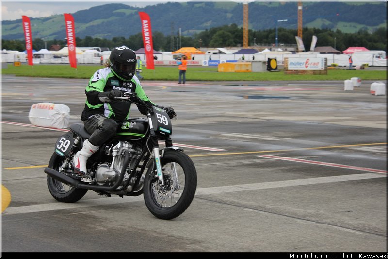 kawasaki_coupe_w800_gentlemen_2011_070