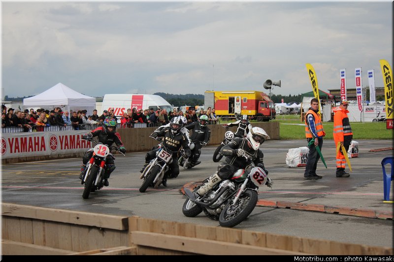 kawasaki_coupe_w800_gentlemen_2011_079
