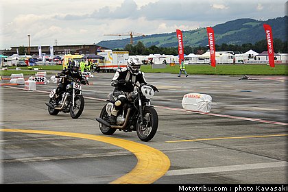 kawasaki_coupe_w800_gentlemen_2011_007.jpg