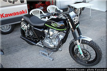 kawasaki_coupe_w800_gentlemen_2011_044.jpg