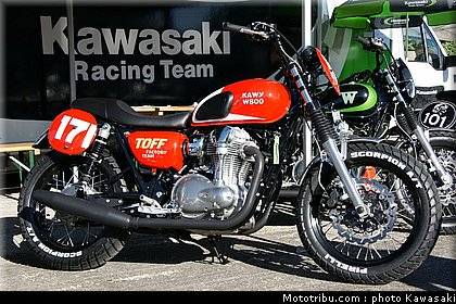 kawasaki_coupe_w800_gentlemen_2011_047.jpg