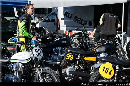 kawasaki_coupe_w800_gentlemen_2011_048.jpg