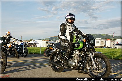 kawasaki_coupe_w800_gentlemen_2011_071.jpg