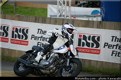 kawasaki_coupe_w800_gentlemen_2011_084.jpg