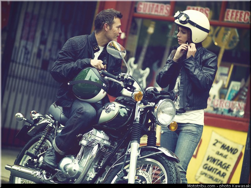 kawasaki_2012_w800_002
