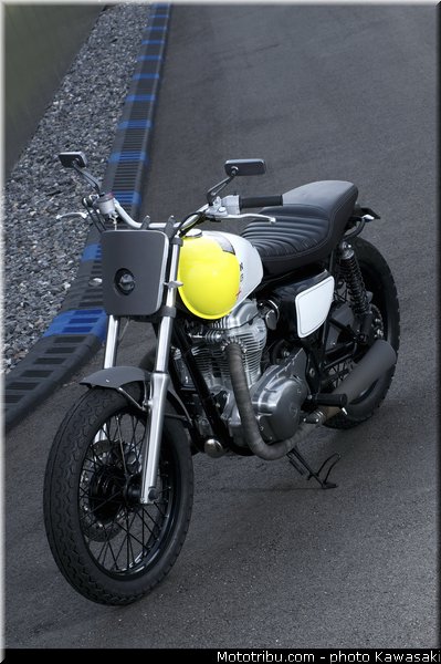 kawasaki_2012_w800_starck_08