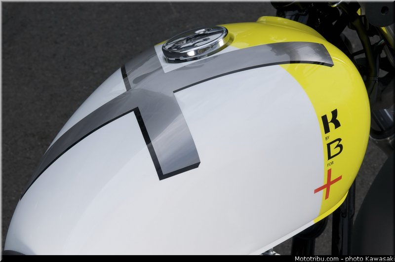 kawasaki_2012_w800_starck_09
