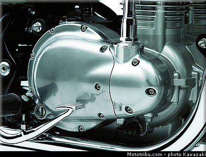 kawasaki_2012_w800_015.jpg