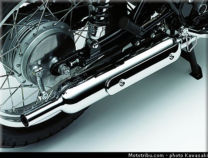 kawasaki_2012_w800_019.jpg
