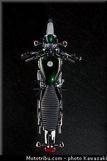 kawasaki_2012_w800_040.jpg