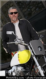 kawasaki_2012_w800_starck_02.jpg