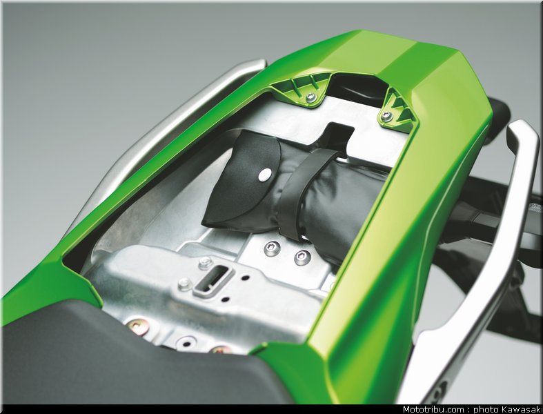 kawasaki_z1000sx_2011_028