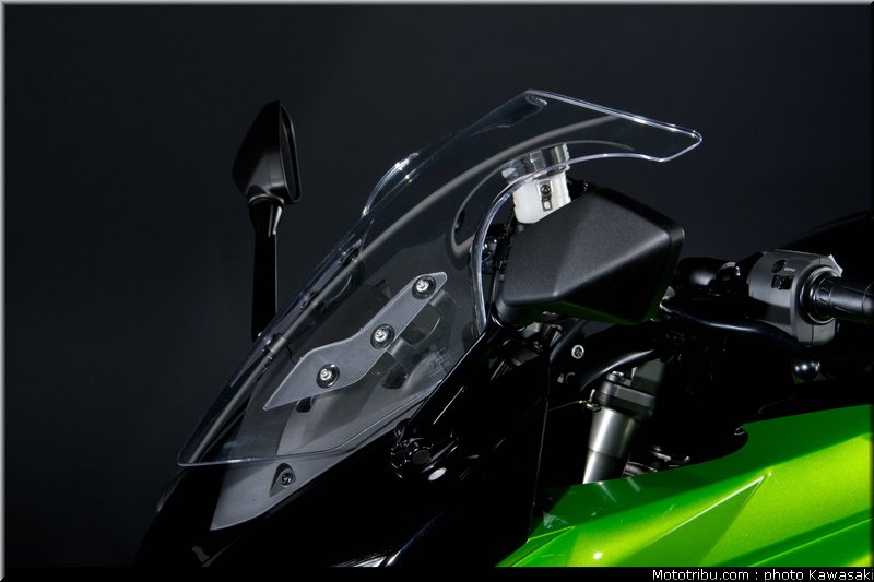 kawasaki_z1000sx_2011_039