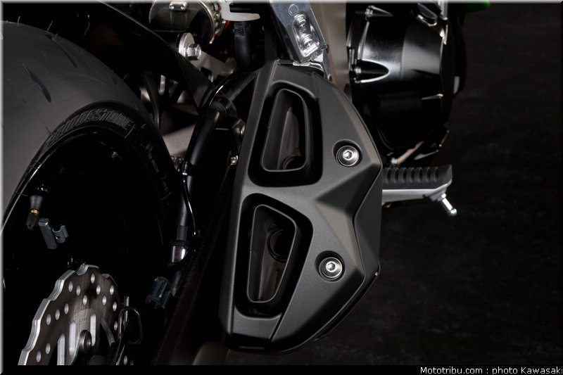 kawasaki_z1000sx_2011_051