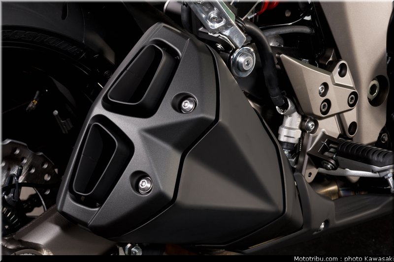 kawasaki_z1000sx_2011_052