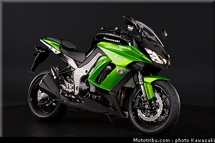 kawasaki_z1000sx_2011_004.jpg