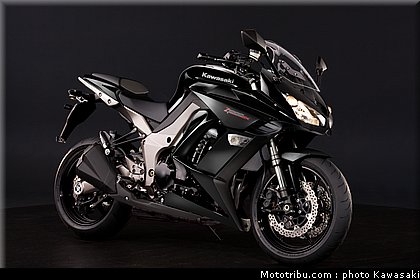 kawasaki_z1000sx_2011_005.jpg