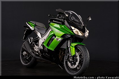 kawasaki_z1000sx_2011_006.jpg