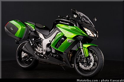 kawasaki_z1000sx_2011_007.jpg
