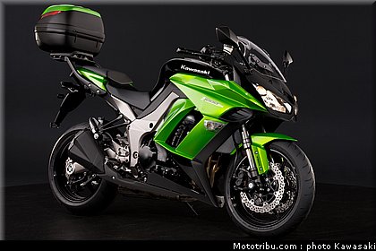 kawasaki_z1000sx_2011_008.jpg