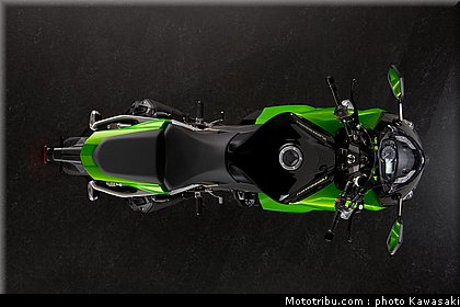 kawasaki_z1000sx_2011_009.jpg