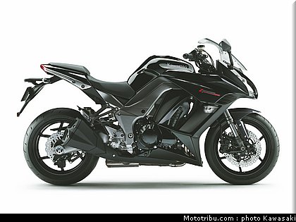 kawasaki_z1000sx_2011_015.jpg