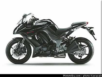 kawasaki_z1000sx_2011_016.jpg