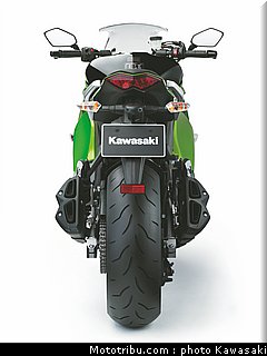 kawasaki_z1000sx_2011_017.jpg
