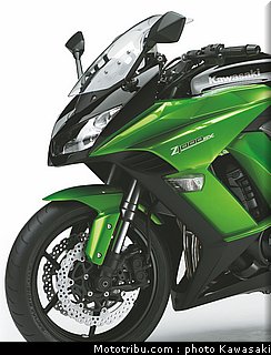 kawasaki_z1000sx_2011_019.jpg