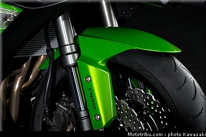 kawasaki_z1000sx_2011_034.jpg