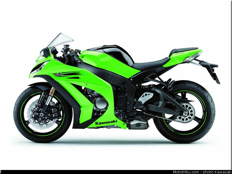 kawasaki_zx10r_2011_0018