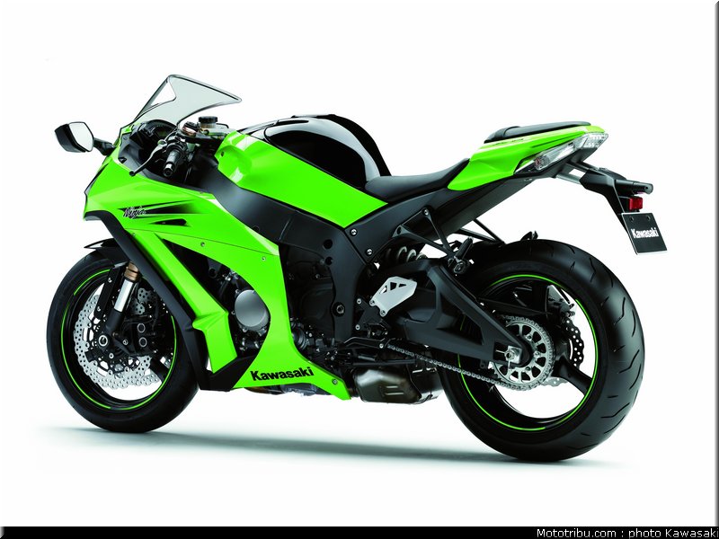 kawasaki_zx10r_2011_0021