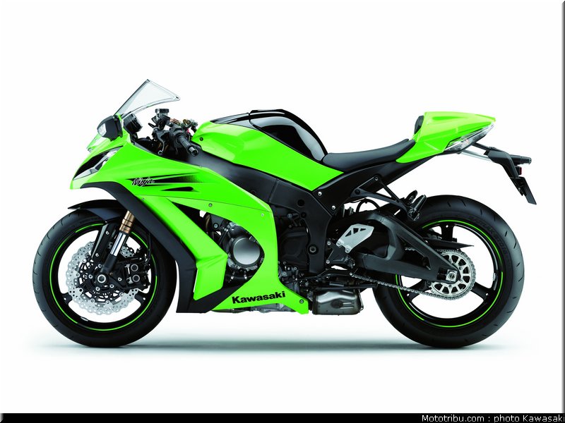 kawasaki_zx10r_2011_0022