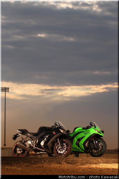 kawasaki_zx10r_2011_0028