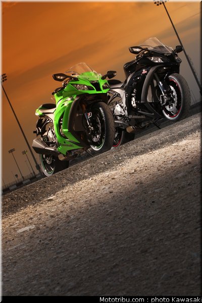kawasaki_zx10r_2011_0034