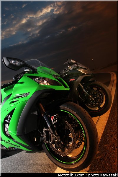 kawasaki_zx10r_2011_0035