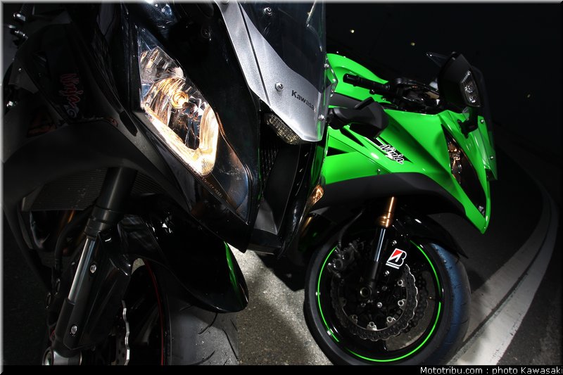 kawasaki_zx10r_2011_0067