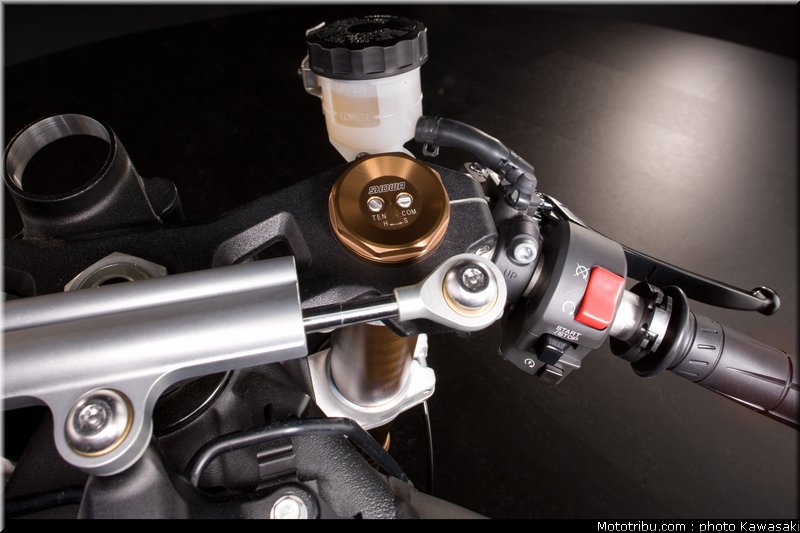 kawasaki_zx10r_2011_0080