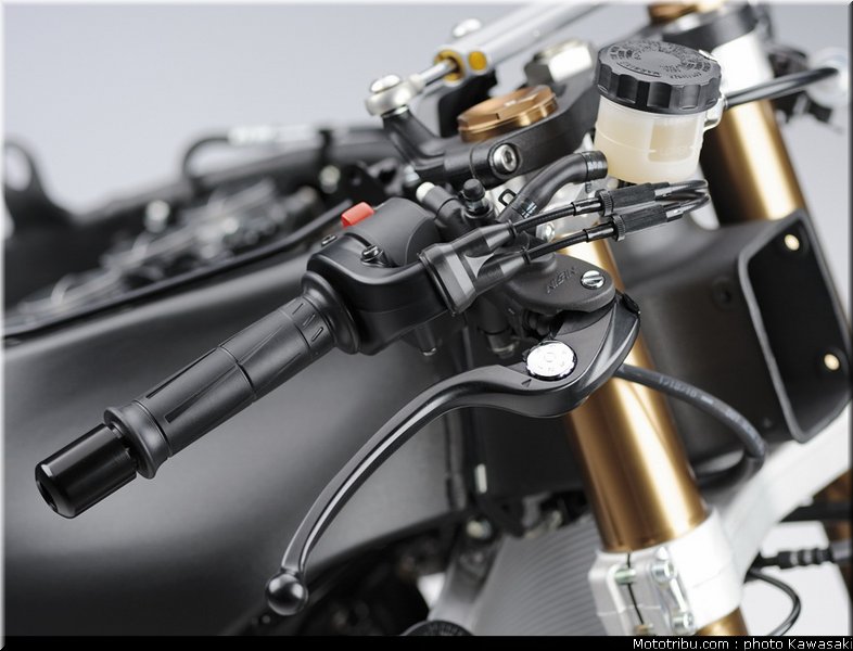 kawasaki_zx10r_2011_0082
