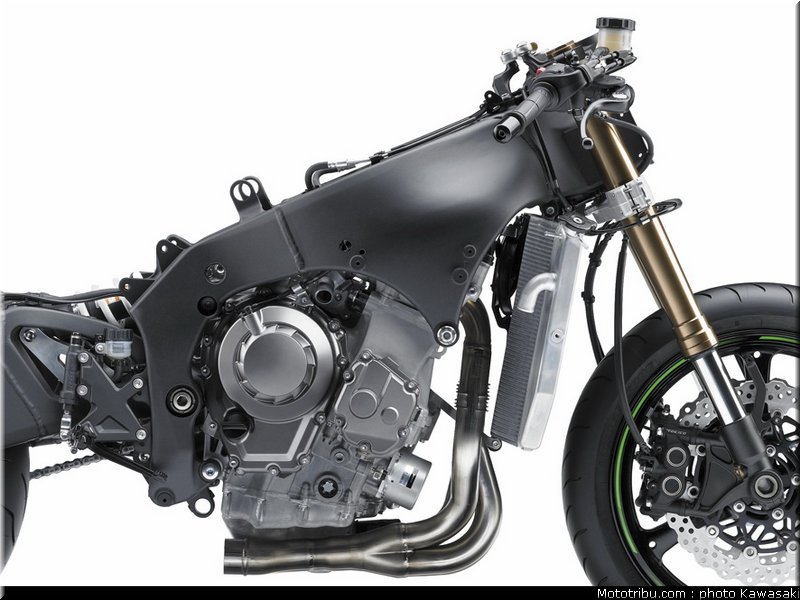 kawasaki_zx10r_2011_0099