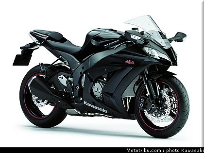 kawasaki_zx10r_2011_0016.jpg