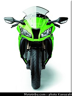 kawasaki_zx10r_2011_0038.jpg