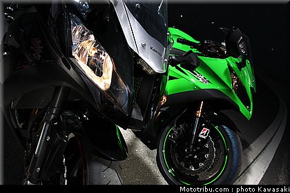 kawasaki_zx10r_2011_0067.jpg