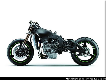 kawasaki_zx10r_2011_0104.jpg