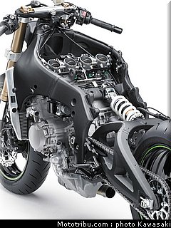 kawasaki_zx10r_2011_0112.jpg