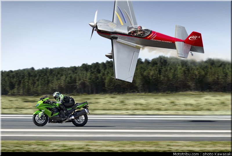 kawasaki_1400_zzr_2012_003
