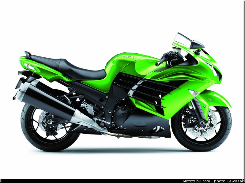 kawasaki_1400_zzr_2012_008