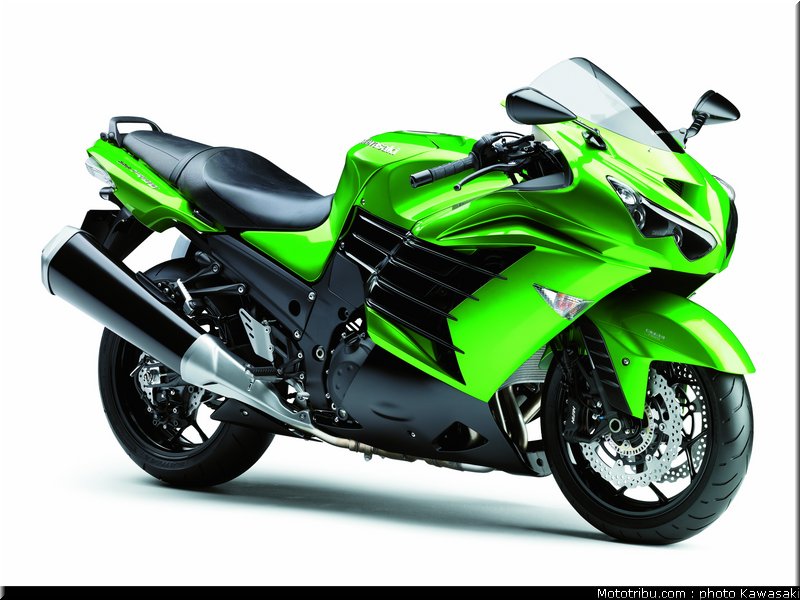 kawasaki_1400_zzr_2012_010